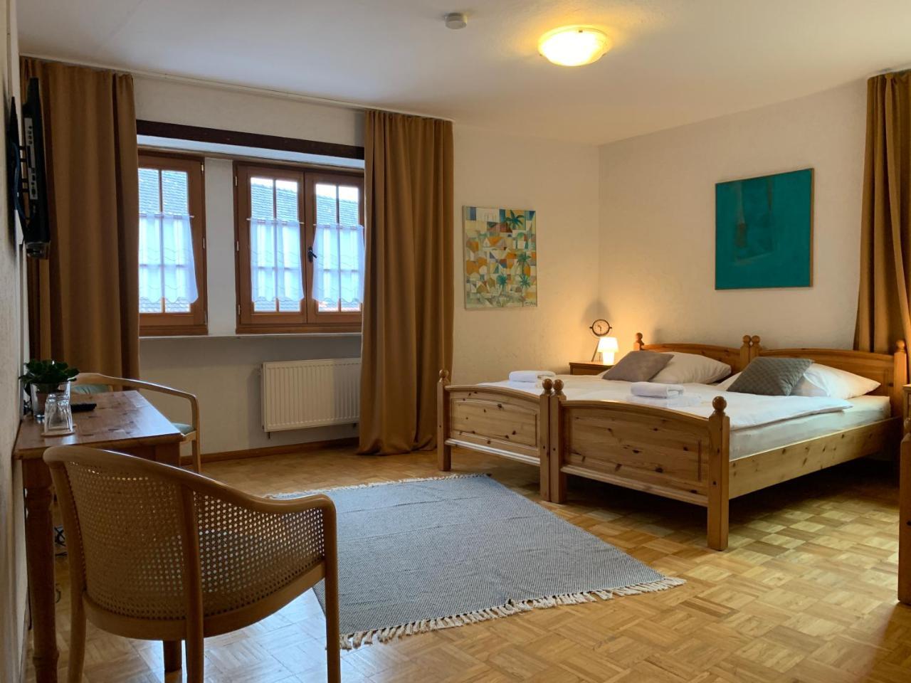 Dreibettzimmer
